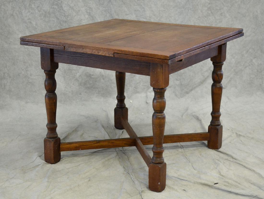 Square oak draw leaf kitchen table, turned legs, cro (1 of 2)