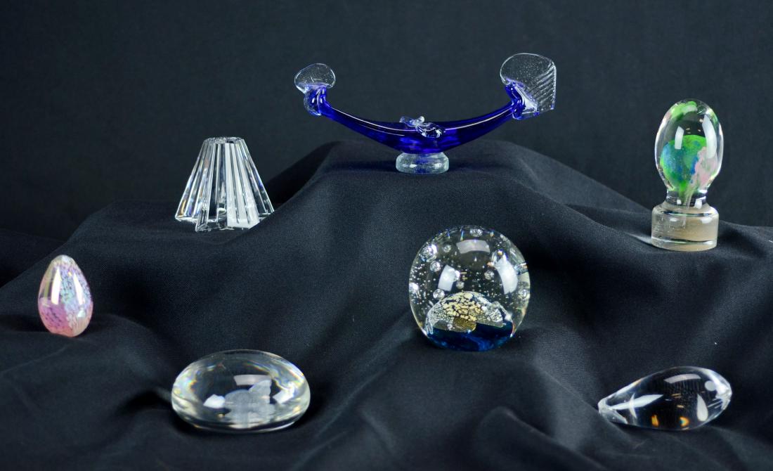 7 Art Glass Paperweights (1 of 5)