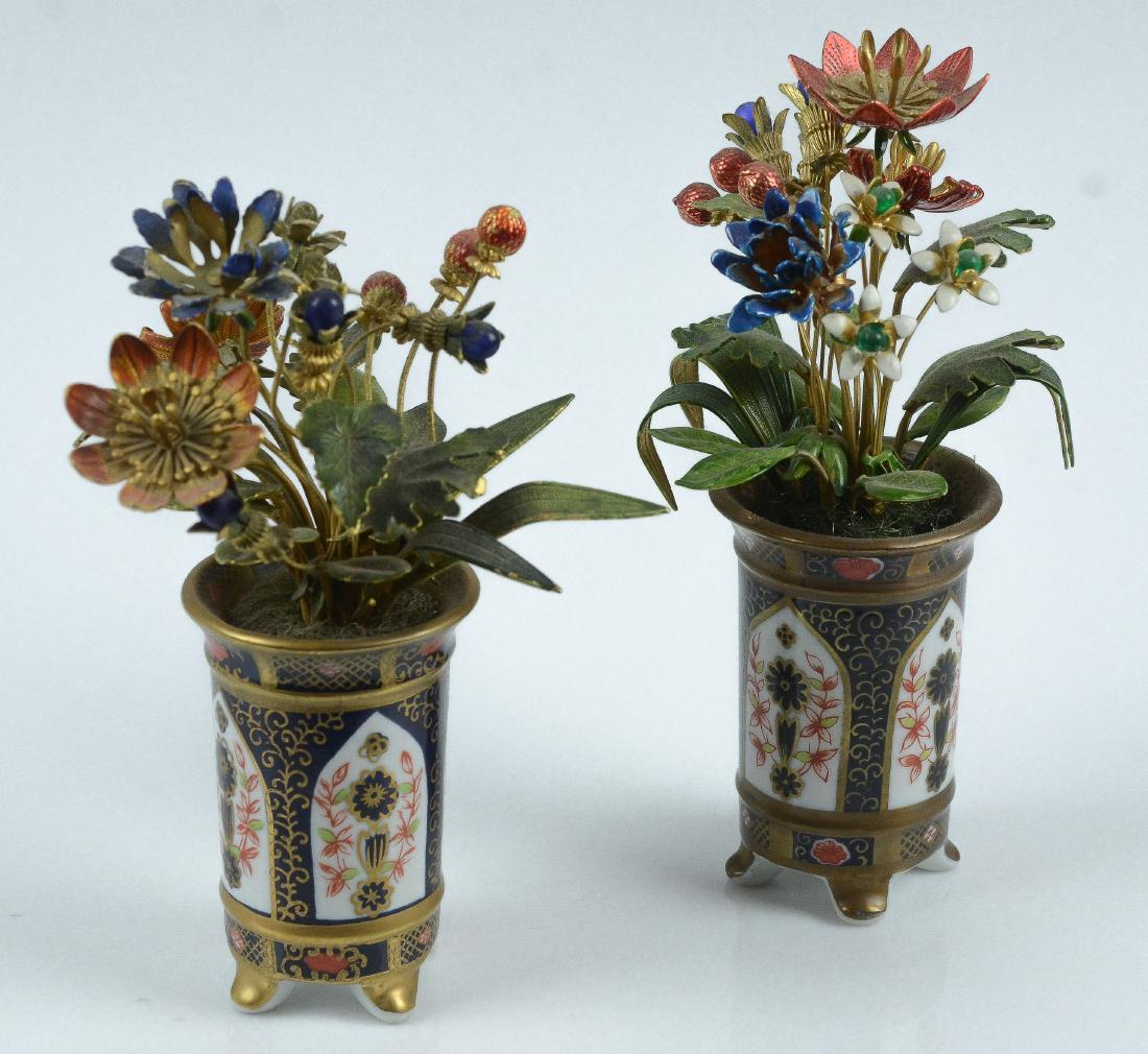 Pr Jane Hutchenson "Fleurs des Siecle": Pr Jane Hutchenson "Fleurs des Siecle" enameled metal flower bouquet in Imari style gilt and porcelain jardinieres raised on low feet, unmarked, 5-1/2"h
