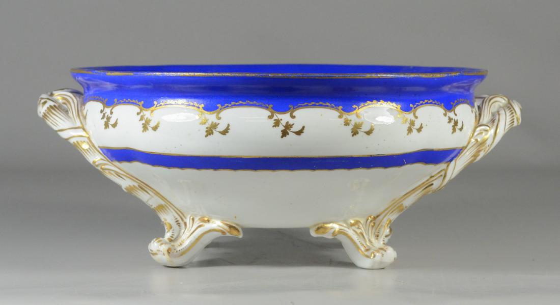 Continental porcelain round two-handle footed dish (1 of 7)