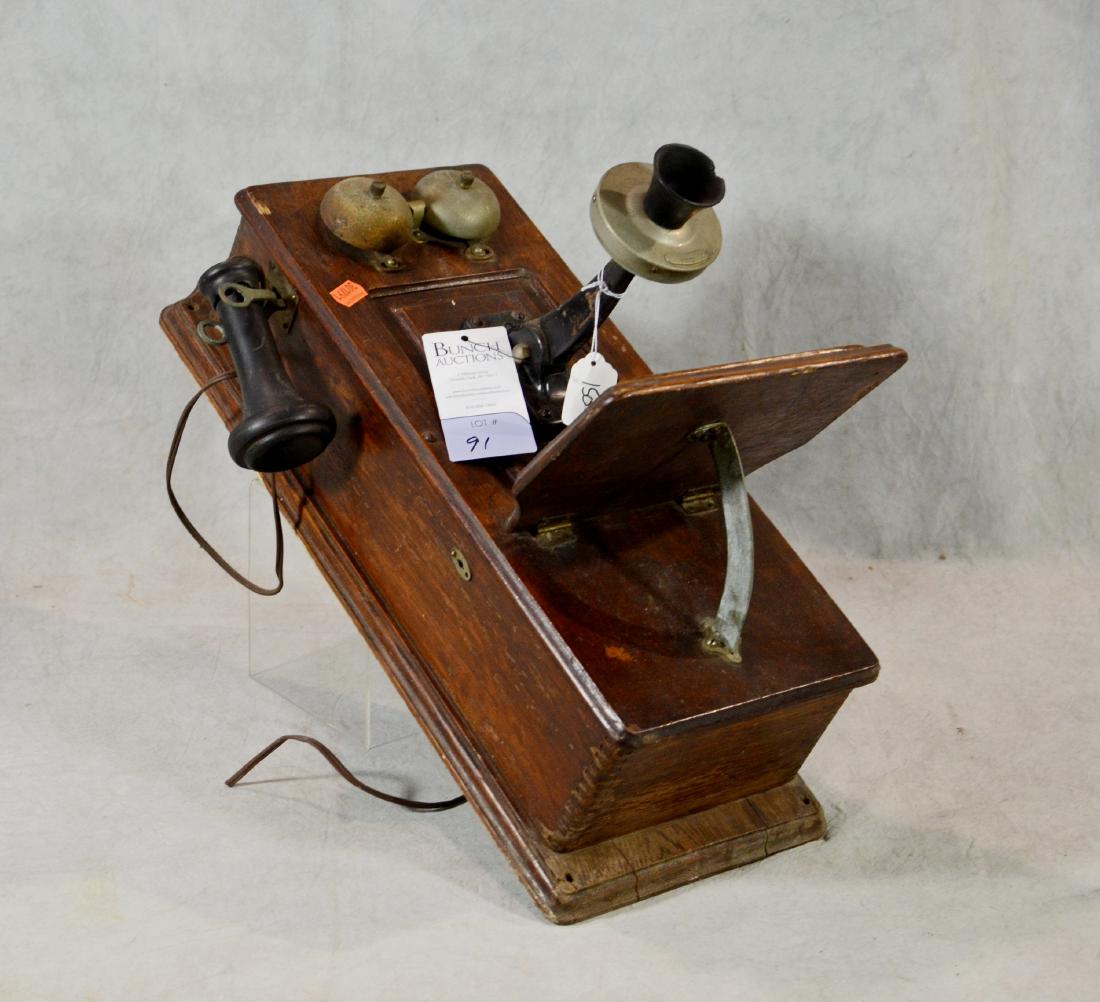 Western Electric oak wall hanging crank telephone (1 of 1)