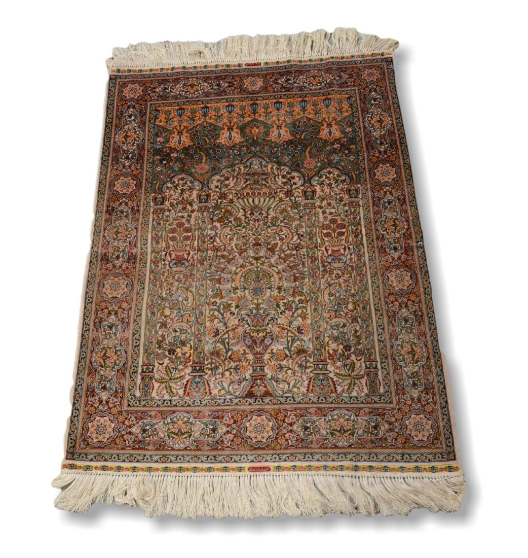 Finely Woven Persian Silk Isphahan Rug 2'6"x3'8" (1 of 2)