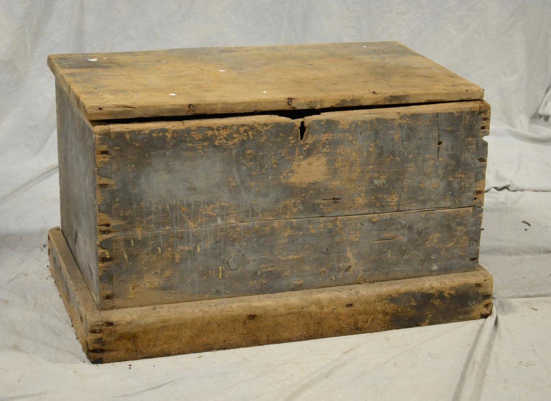 Dovetailed painted blanket chest (1 of 1)