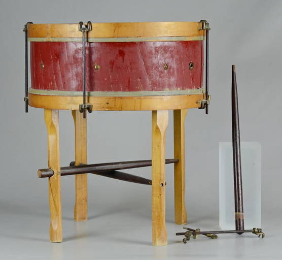 Snare Drum Table