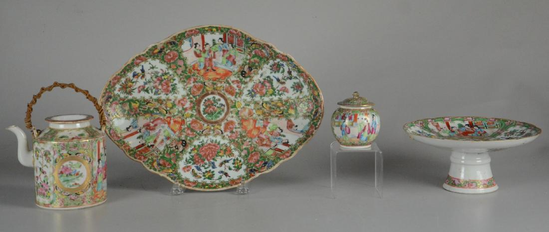 (4) Pcs Chinese Rose Medallion (1 of 15)