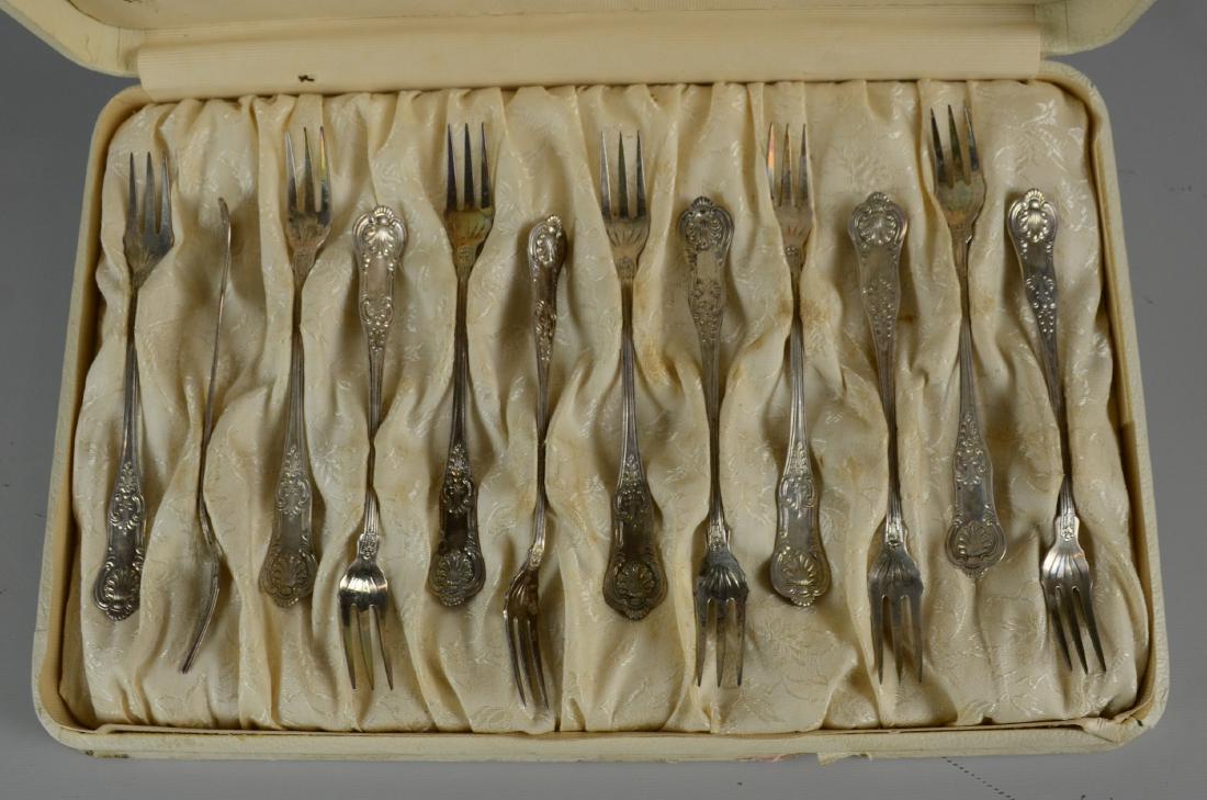 (12) Sterling Silver Fish Forks (1 of 3)