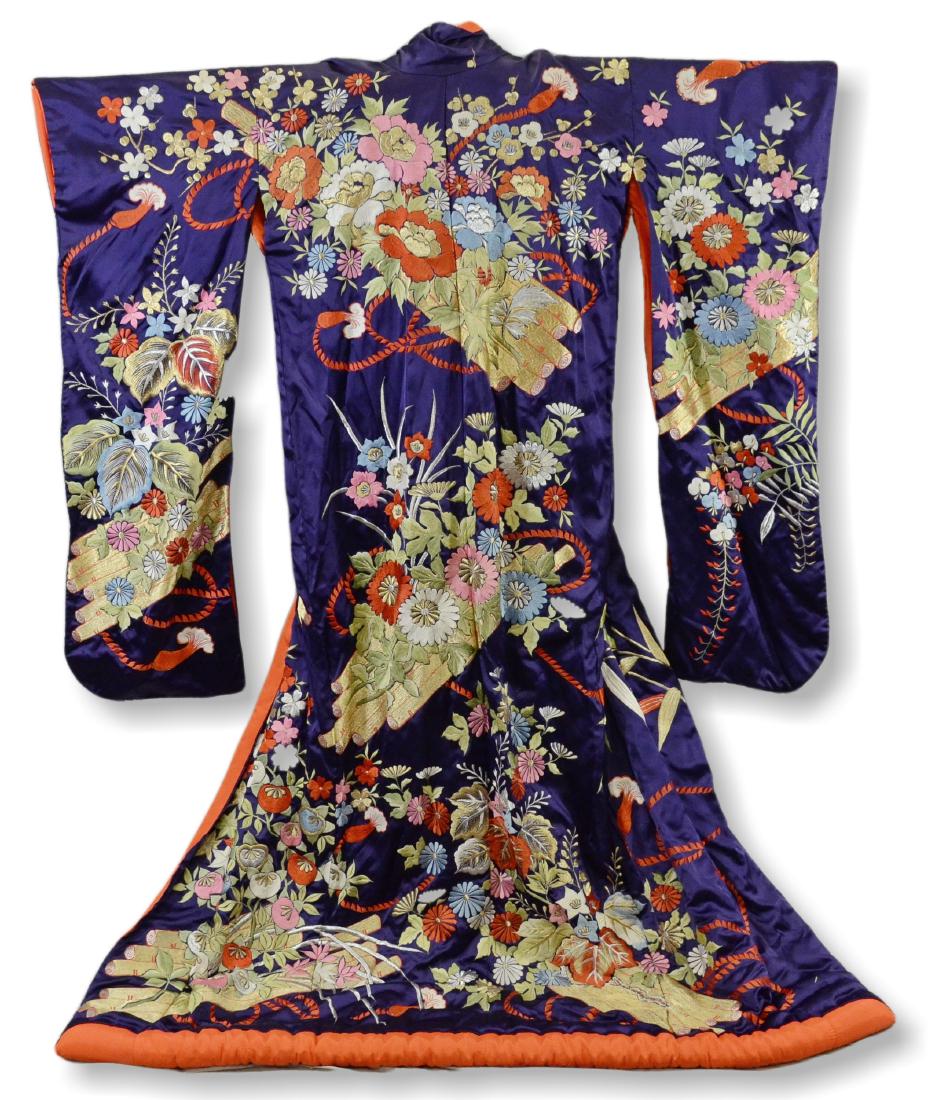 Uchikake Vintage Wedding Kimono (1 of 2)