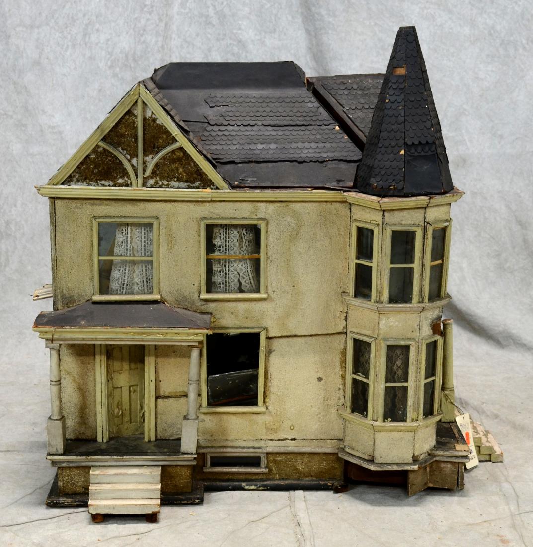 Queen Anne Style Doll House  c1920  Falling apart (1 of 3)