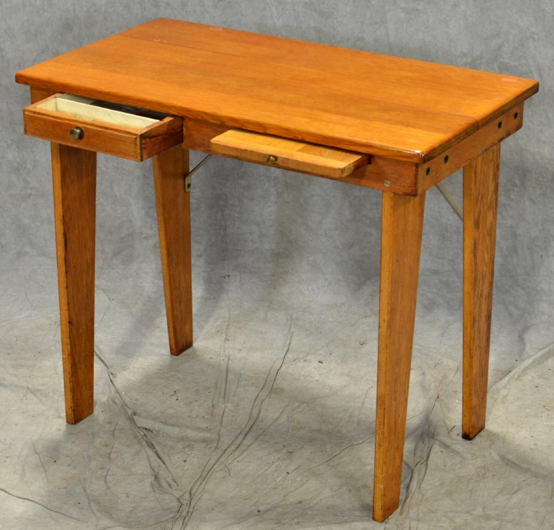 Oak One Drawer Desk Feb 26 2019 William Bunch Auctions Oak One Drawer Desk Feb 26 2019 William Bunch Auctions Appraisals In Pa
