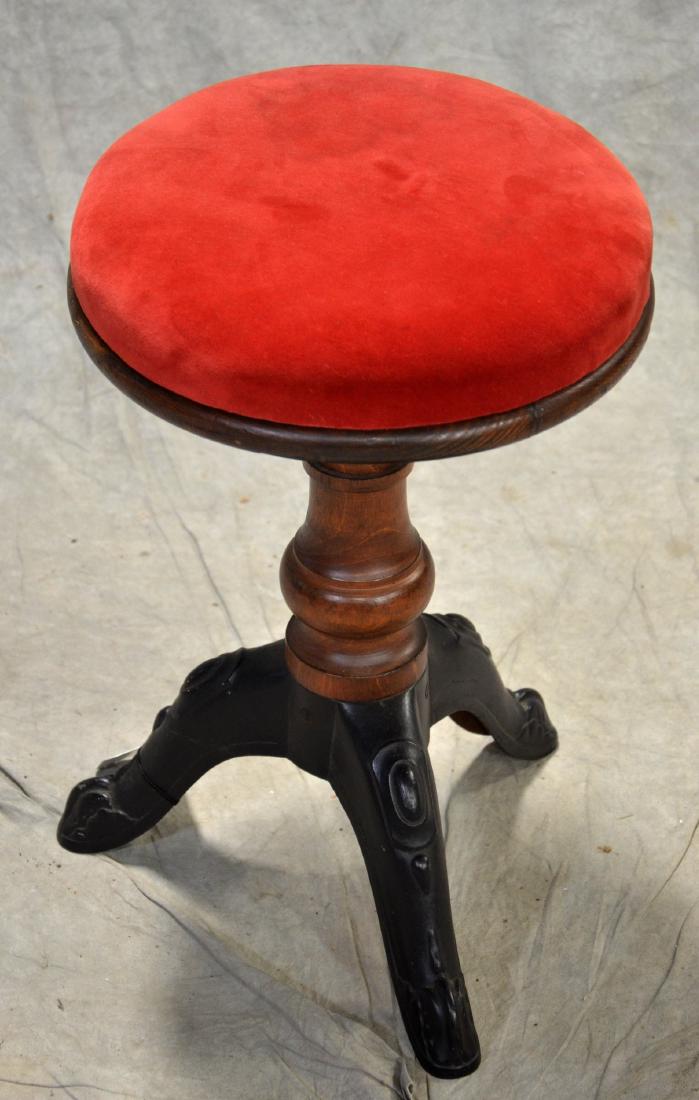 Victorian piano stool (1 of 1)