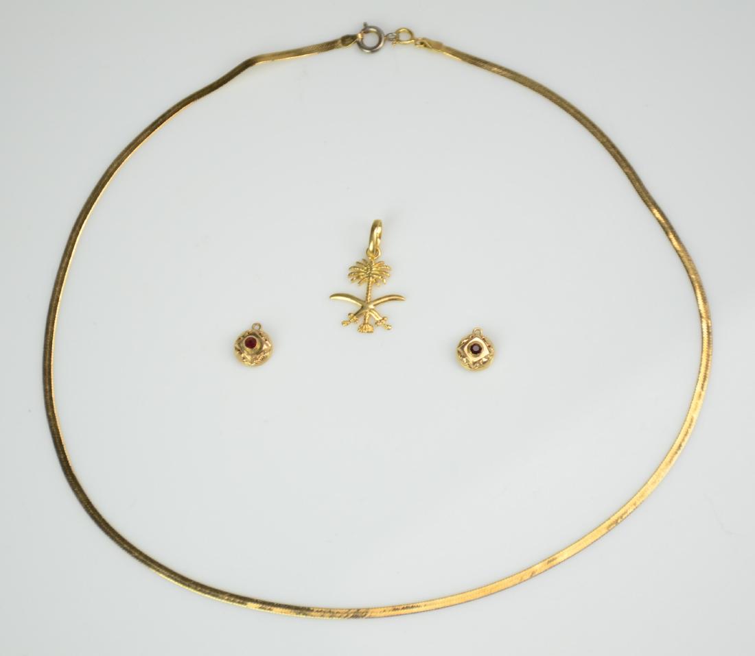 18K Gold Necklace and Pendants (1 of 1)