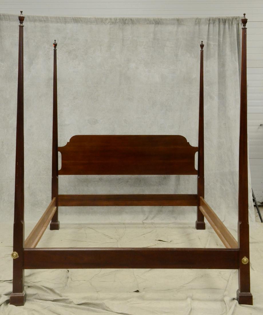 Mahogany Pencil Post Queen Bed (1 of 1)