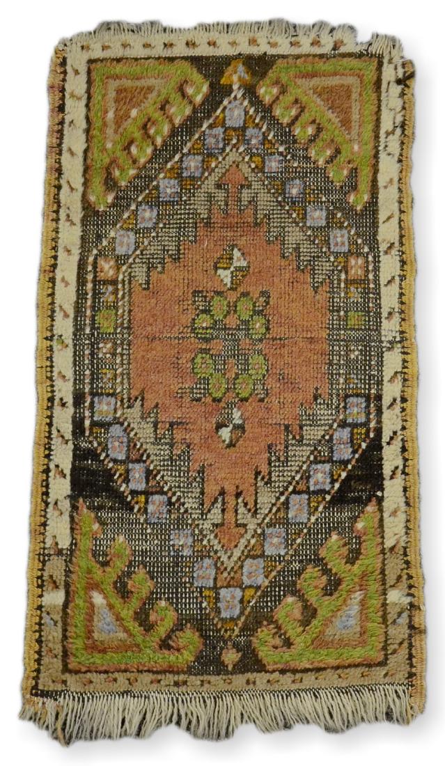 1'5" x 2'6" Antique Turkish Yastik: 1'5" x 2'6" Antique Turkish Yastik