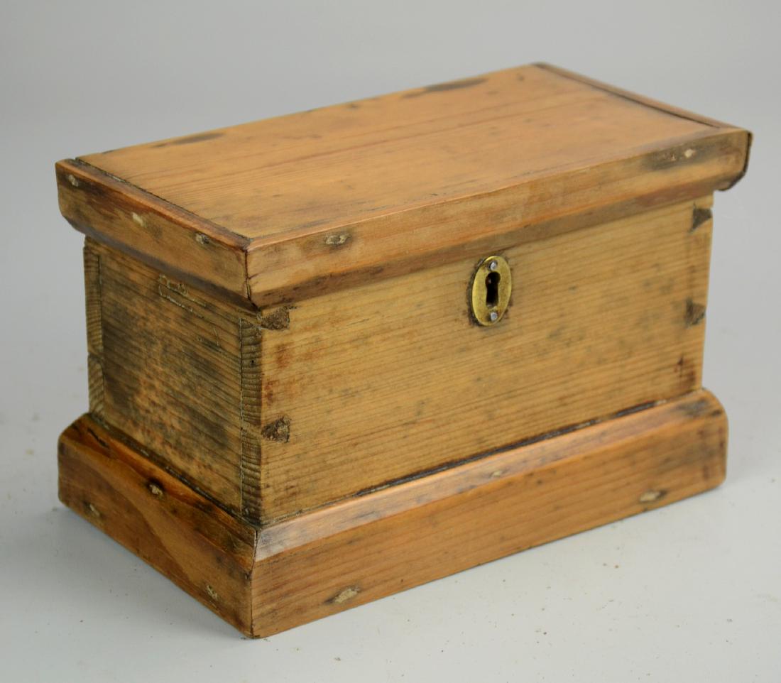 Miniature Pine Blanket Chest: Miniature dovetailed blanket chest, interior tills on both left and right, brass lock, no key, 7-1/4" w x 4-3/8" d x 4-1/2" h
