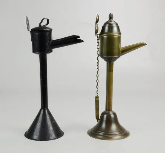 (2) Snotneus Whale Oil Lamps Apr 23, 2019 William Bunch Auctions