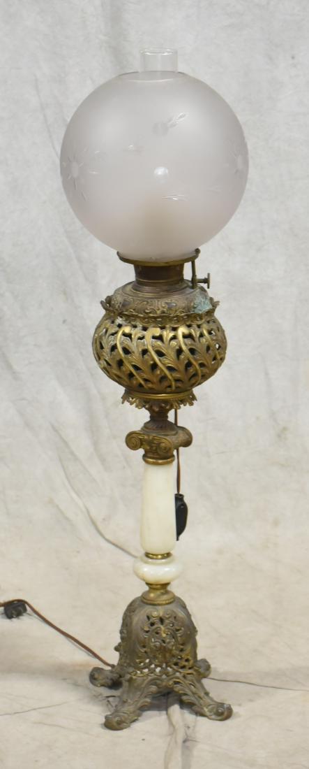 Bradley & Hubbard brass & onyx banquet lamp: Bradley & Hubbard brass & onyx banquet lamp, ornate pierced brass decoration, onyx post, glass globe, 28"h