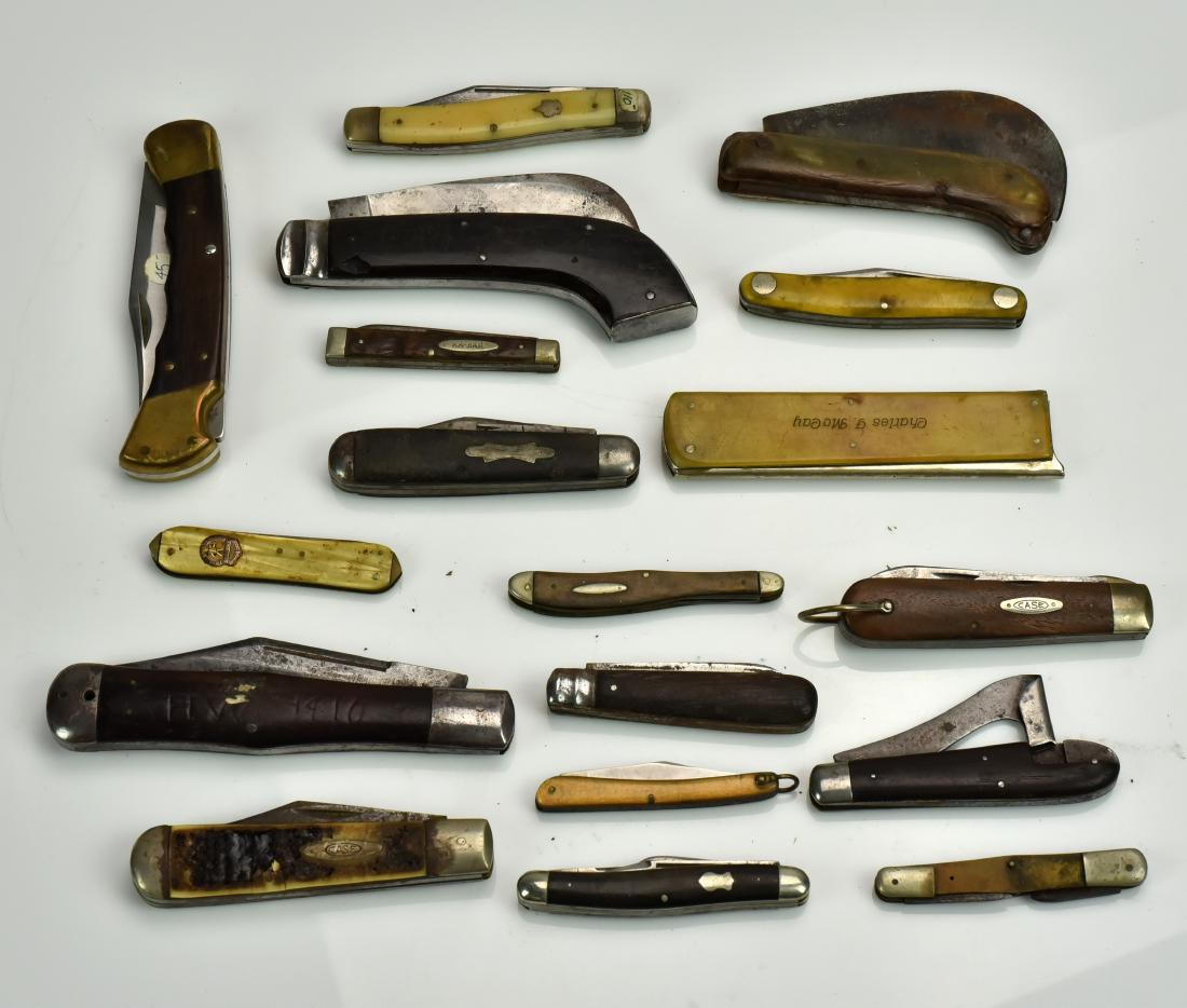 (18) Pocket Knives Including Case: (18) Pocket Knives Including (2) Case (One with Damage), Brown Brothers, (2) New York Knife Co, Remington, Wilson, (3) Ka-Bar (One with Damage), Buck, Keen Cutter,