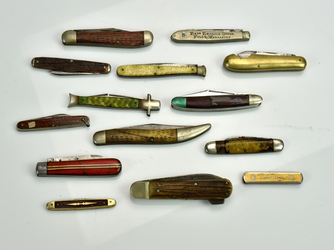(14) Pocket Knives Including Remington: (14) Pocket Knives Including (2) Remington, (2) Case, Grafrath Solingen, Keen Kutter, Utica, Syracuse Knife Company, Robeson, Parker