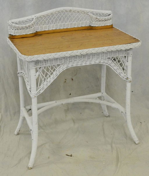 White Wicker Desk Vanity Jul 23 2019 William Bunch Auctions White Wicker Desk Vanity Jul 23 2019