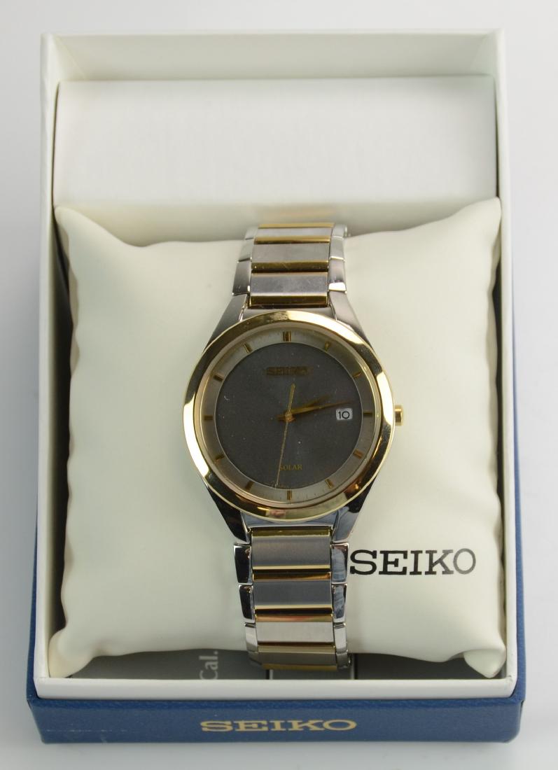 Men's Two-Toned Seiko Solar watch: Men's Two-Toned Seiko Solar watch, 50M, Model SNE242, In Box, (4)
