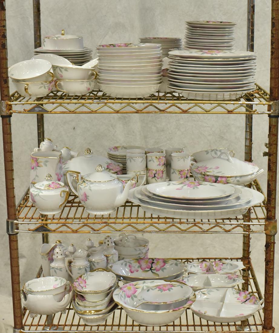 (180) Pcs Noritake Azalea Dinnerware: (180) Pcs Noritake dinnerware, Azalea pattern, c/o 12 dinner plates, 12 luncheon plates, 12 salad plates, 12 B&B plates, 12 fruit bowls, 12 soup bowls, 12 cereal bowls, 12 cream soup bowls, 12 teacups