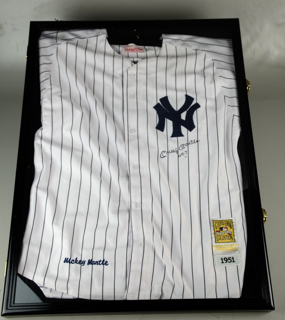 Mickey Mantle Cooperstown Authentic Collection, full je: Mickey Mantle Cooperstown Authentic Collection, full jersey, Mitchell & Ness, embroidered Yankee logo 1951 & signature on jersey in the likeness of "Mickey Mantle" in script, size 50, in locked displa