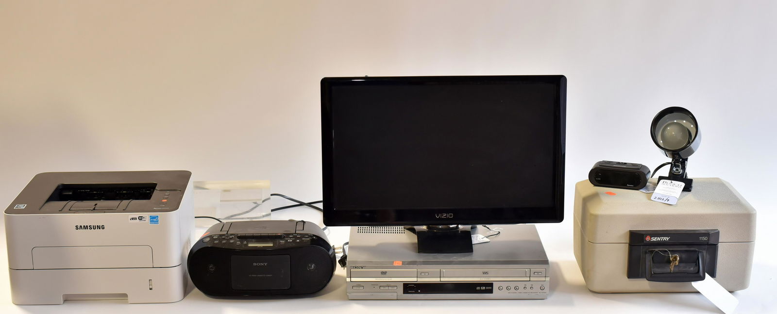 (7) Home electronic items (1 of 1)