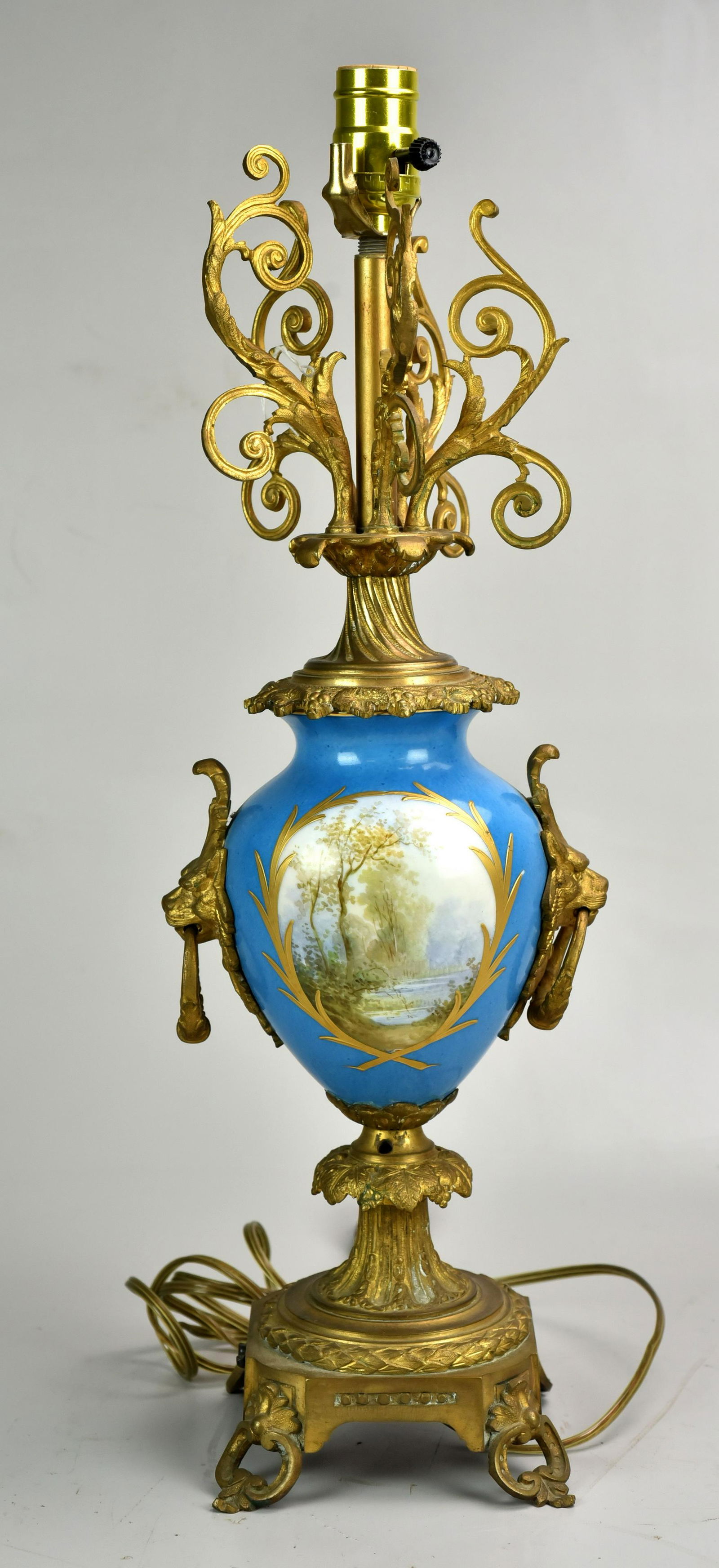 Sevres Style Lamp (1 of 2)