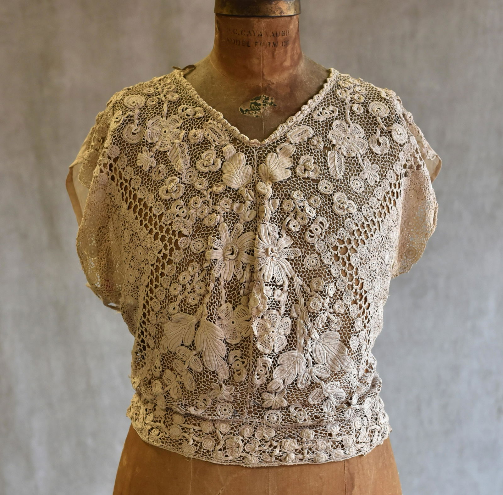 Victorian Irish Crochet Blouse (1 of 2)
