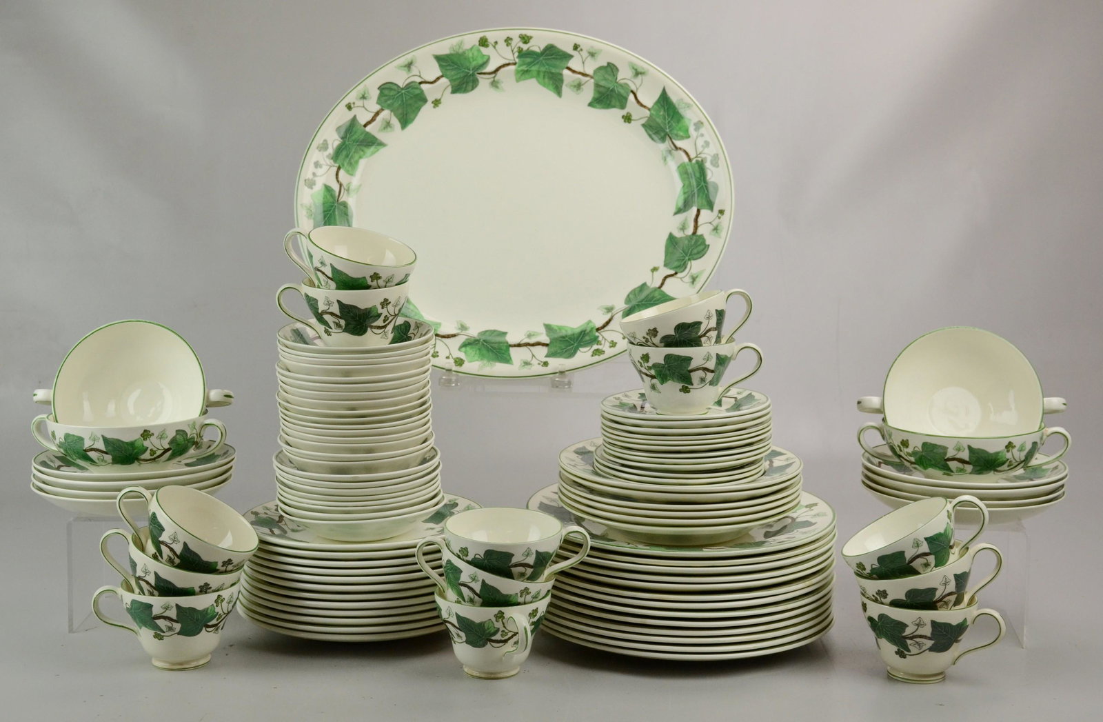 (93) Piece Wedgwood Napoleon Ivy Pattern Dinnerware: (93) Piece Wedgwood Napoleon Ivy Pattern Dinnerware Including: (13) Dinner Plates, (12) Salad Plates, (12 B and B Plates), (16) Fruit Bowls, (6) Soup Bowls, (4) Cream Soup Bowls, (8) Cream Soup Saucer