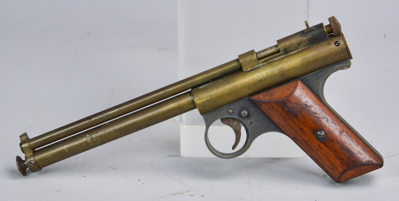 Vintage 1930s Benjamin Franklin Air Pistol: Vintage 1930s Benjamin Franklin Model 122 Front Pump Air Pistol