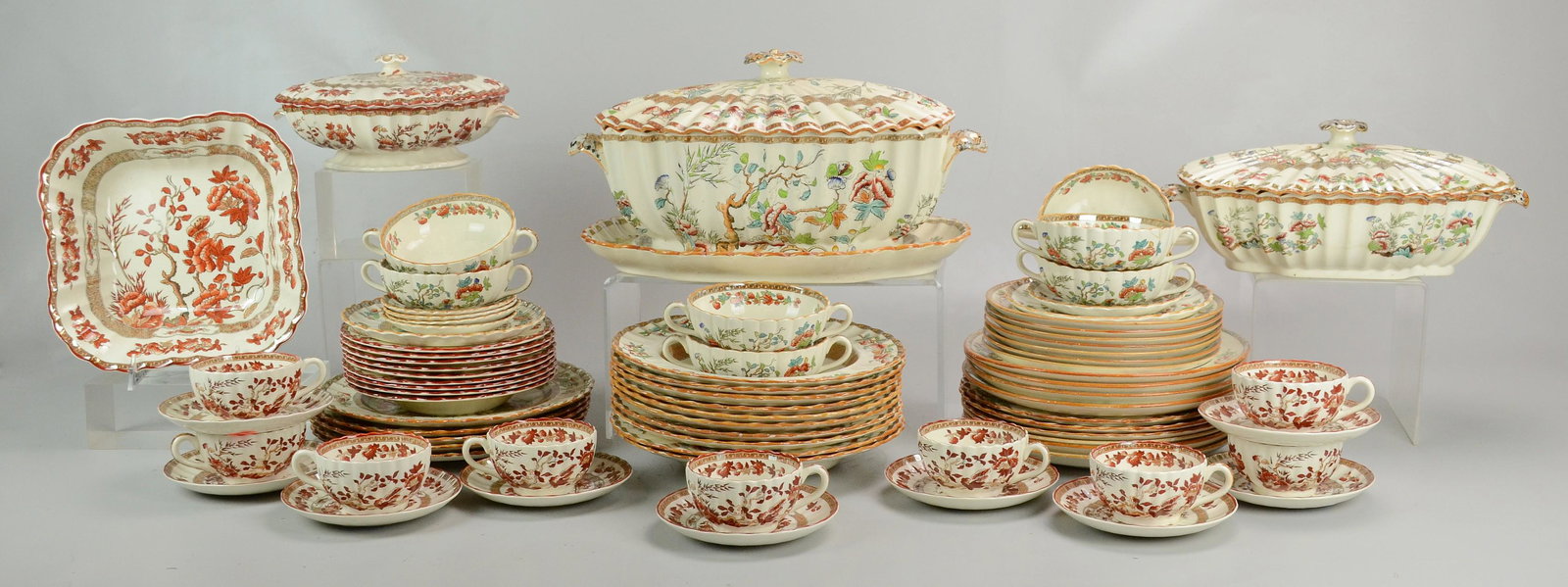 76 pcs Spode & Copeland Indian Tree Dinnerware: 76 pcs Spode and Copeland 'Indian Tree' dinnerware 19th and 20th centuries Comprising a partial polychrome set by Copeland Spode with one soup tureen with undertray, seven cream soup bowls, two cream 