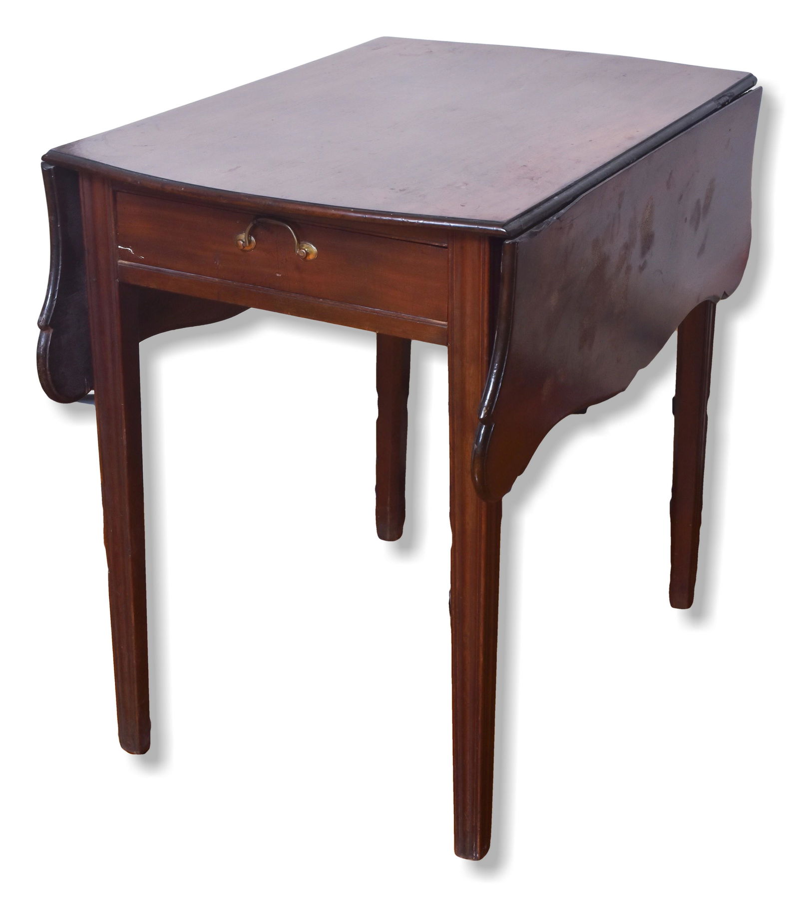 Mahogany Hepplewhite Pembroke table: Mahogany Hepplewhite Pembroke table, shaped leaves with molded edge, drawer in one end with original bail brass, on original tapered leg, 31" l x 20" w x 27-1/4" h, 10-1/2" leaves