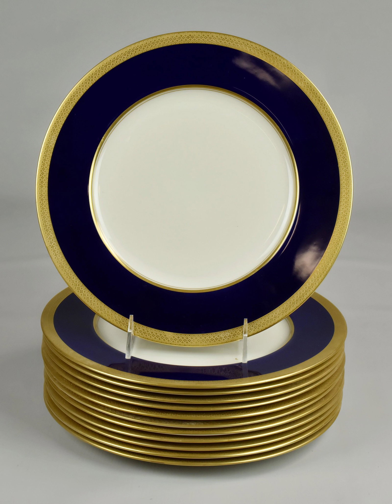 (12) Lenox Cobalt & Gold Dinner Plates: (12) Lenox porcelain dinner plates, cobalt blue & gold border, especially made for JE Caldwell & Co, Philadelphia, 10-3/8" dia