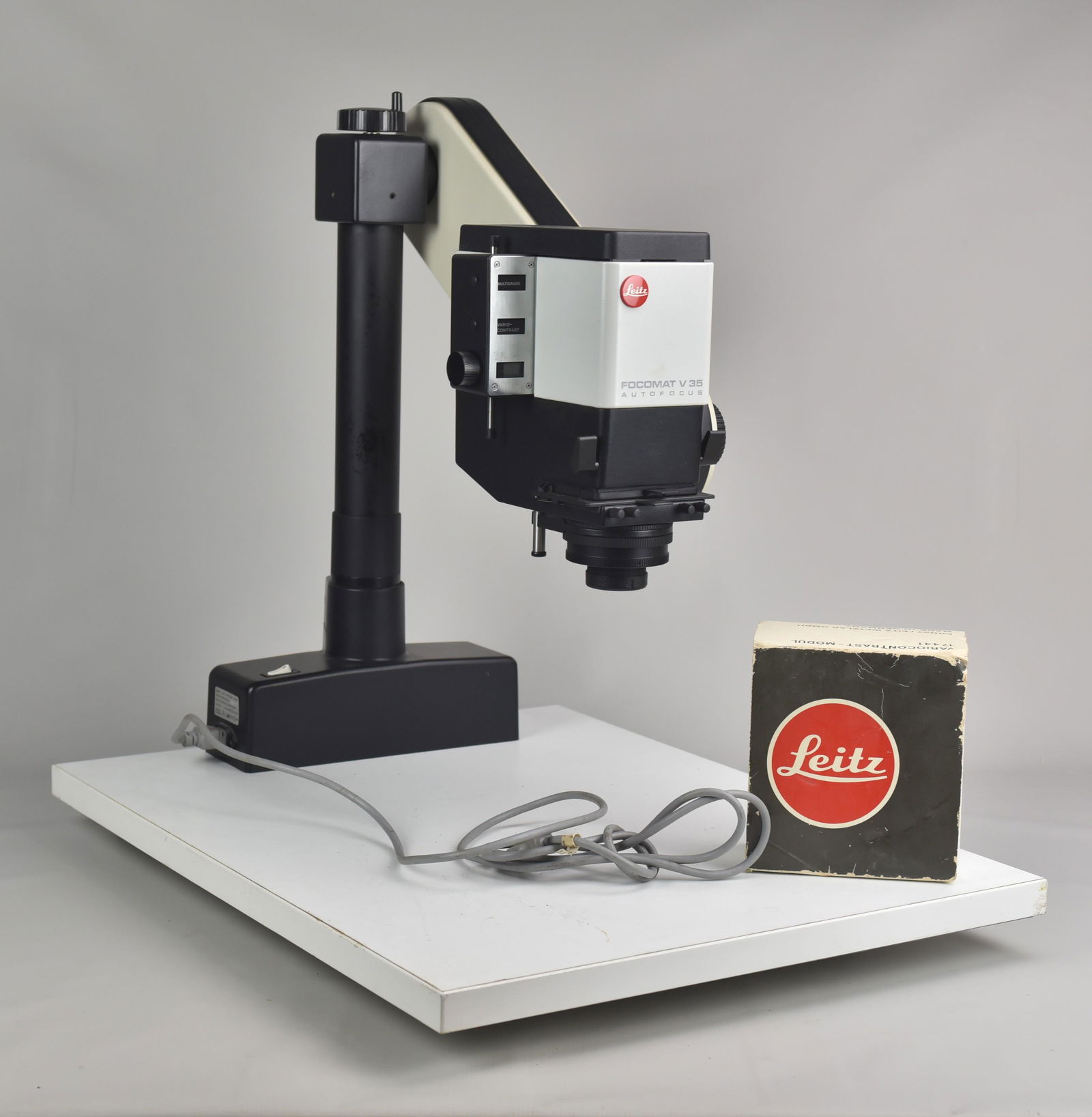 Leitz Focomat V35 Autofocus Enlarger