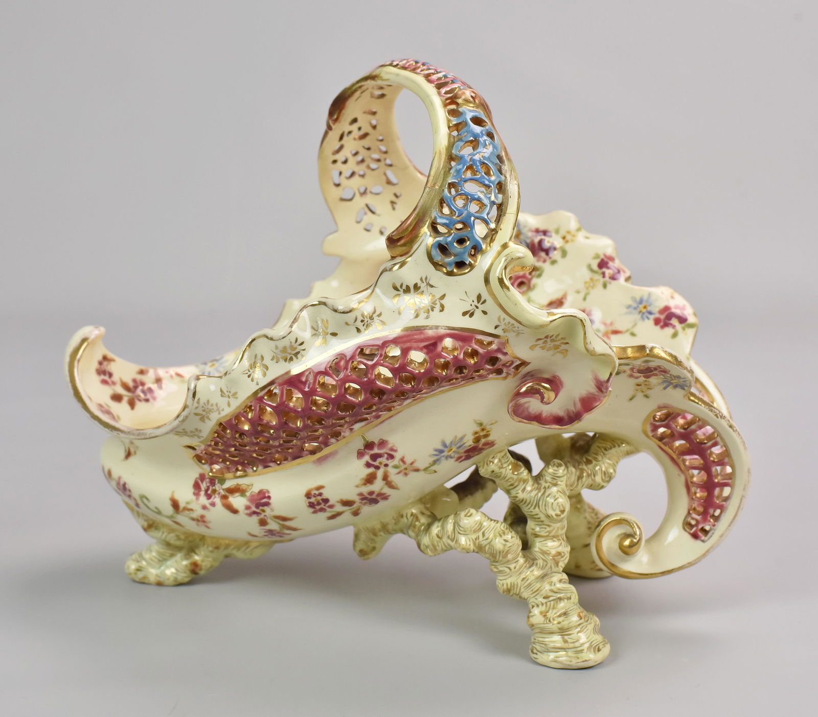 Signed Fischer J Budapest Hungary Basket (1 of 5)