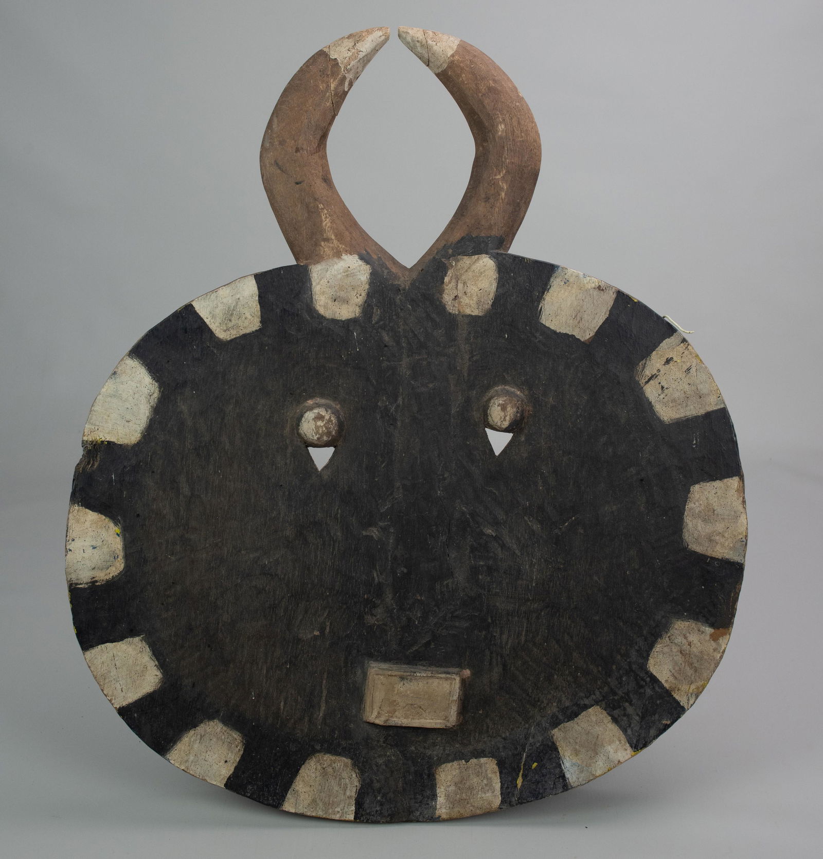 Baule Goli Wood African Mask (1 of 2)