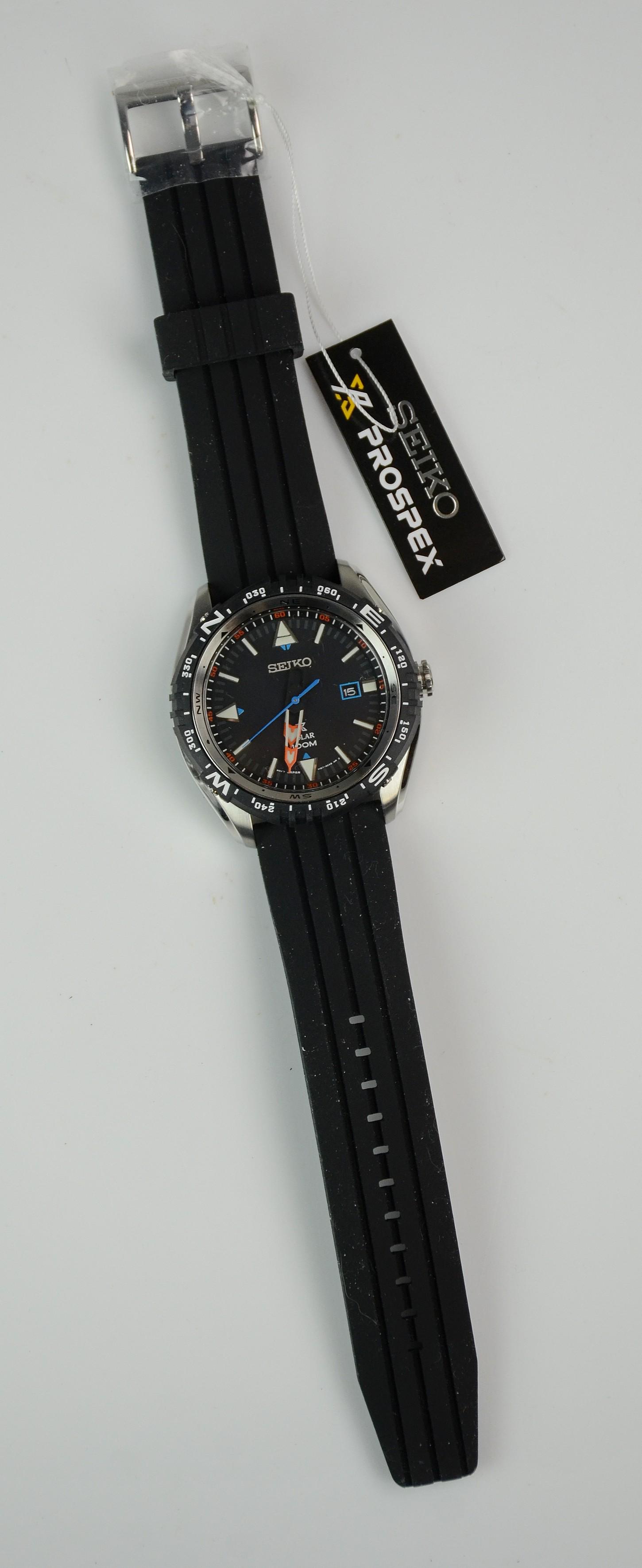 Seiko Men's Prospex watch: Seiko Men's Prospex watch, Solar, 100M, black band, Serial SNE423