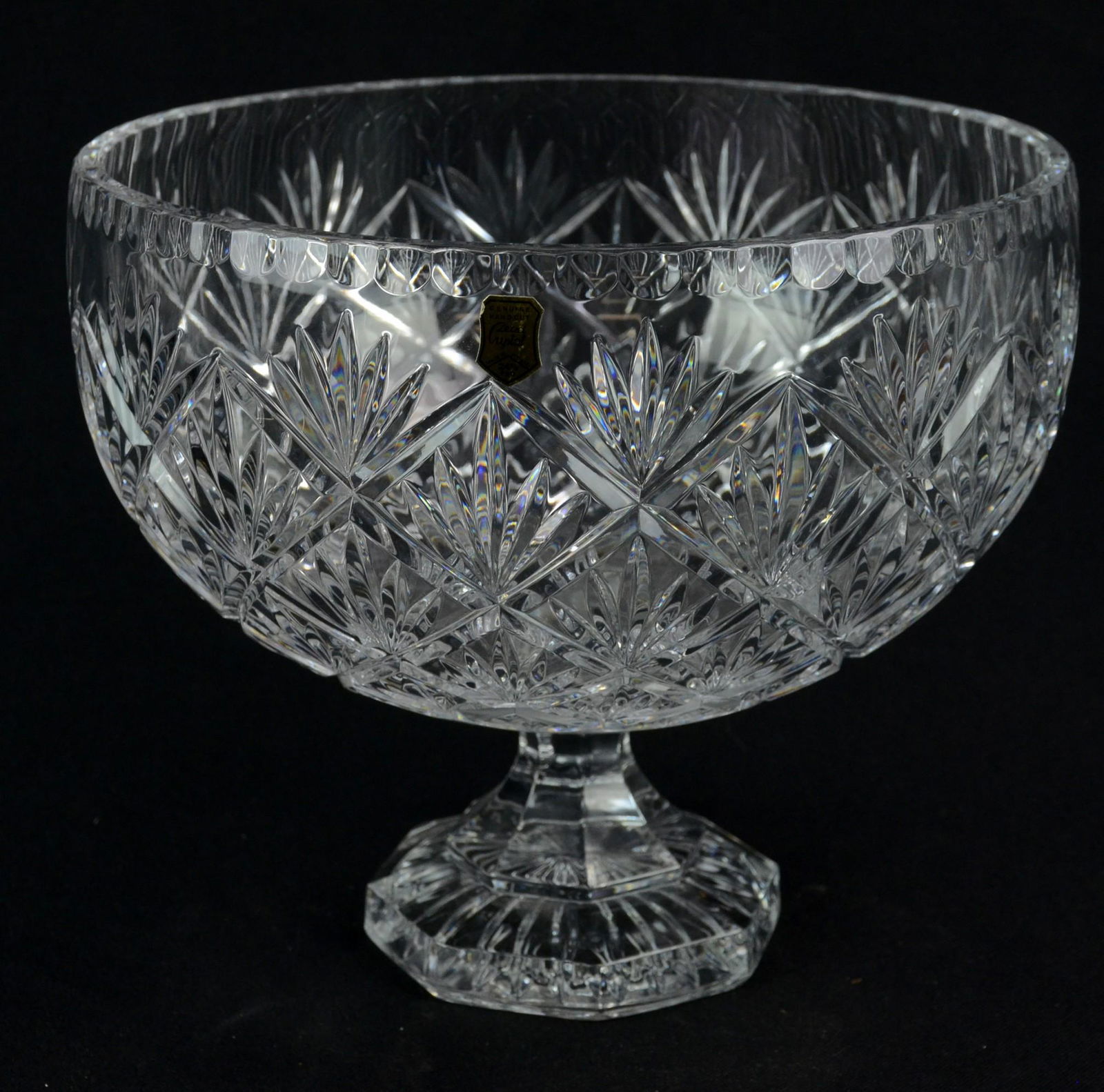 Lead crystal footed punch bowl Jan 07, 2020 William Bunch Auctions