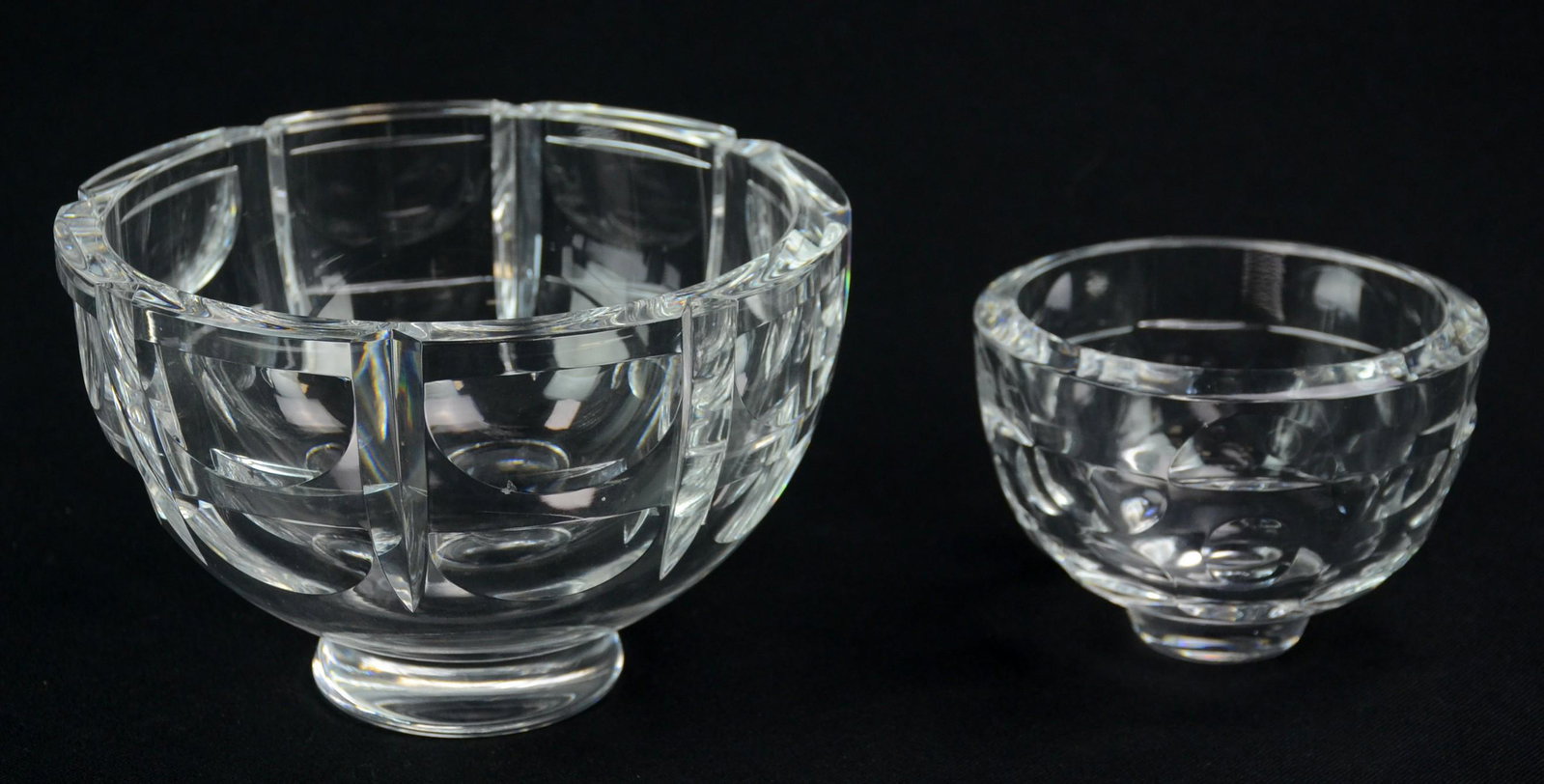 (2) Orrefors crystal bowls: (2) Orrefors crystal bowls, Thousand Windows pattern, large 7-1/4" dia x 4-3/4" h, small 4-7/8" dia x 3-1/4" h