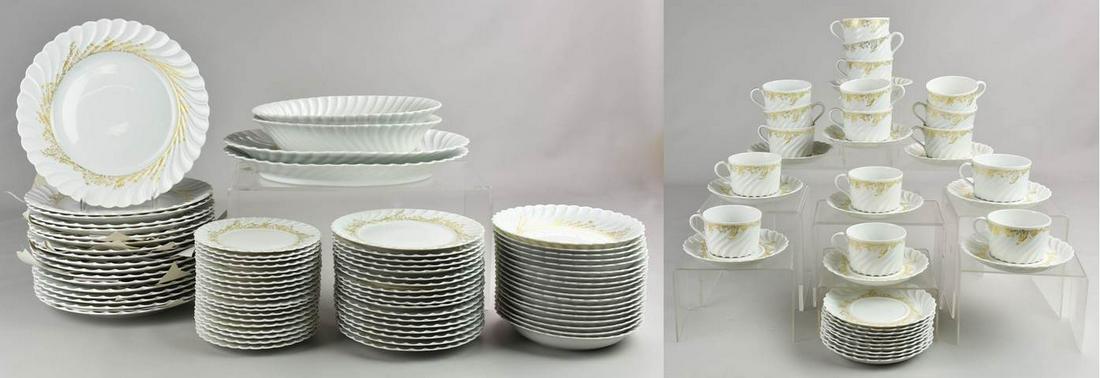 (114) Pcs Haviland Limoges 'Ladore' Dinnerware: (114) Pcs Haviland Limoges 'Ladore' dinnerware c/o (18) dinner plates, (18) salad plates, (19) B&B plates, (18) soup bowls, (17) tea cups, (20) saucers, (2) oval serving dishes and (2) oval platters. 