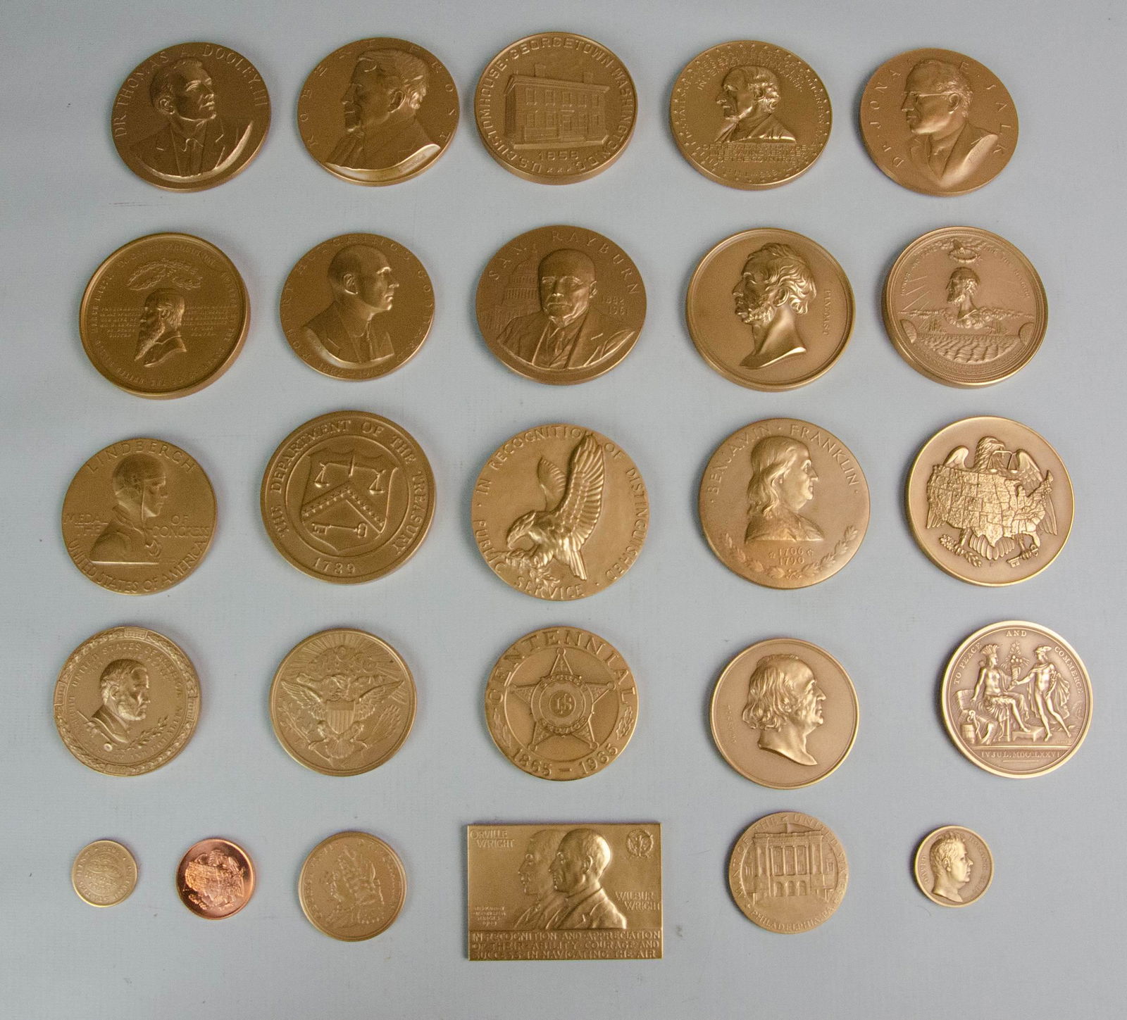 (26) Honorable Figure and Event Bronze Medals: (26) Honorable figure and event bronze medals c/o Joseph Pancoast M.D, Dr. Thomas Dooley III, Dr. Jonas E. Salk, Cyrus W. Field, U.S Customhouse Georgetown, George F. Robinson, Joseph Francis, U.S Min