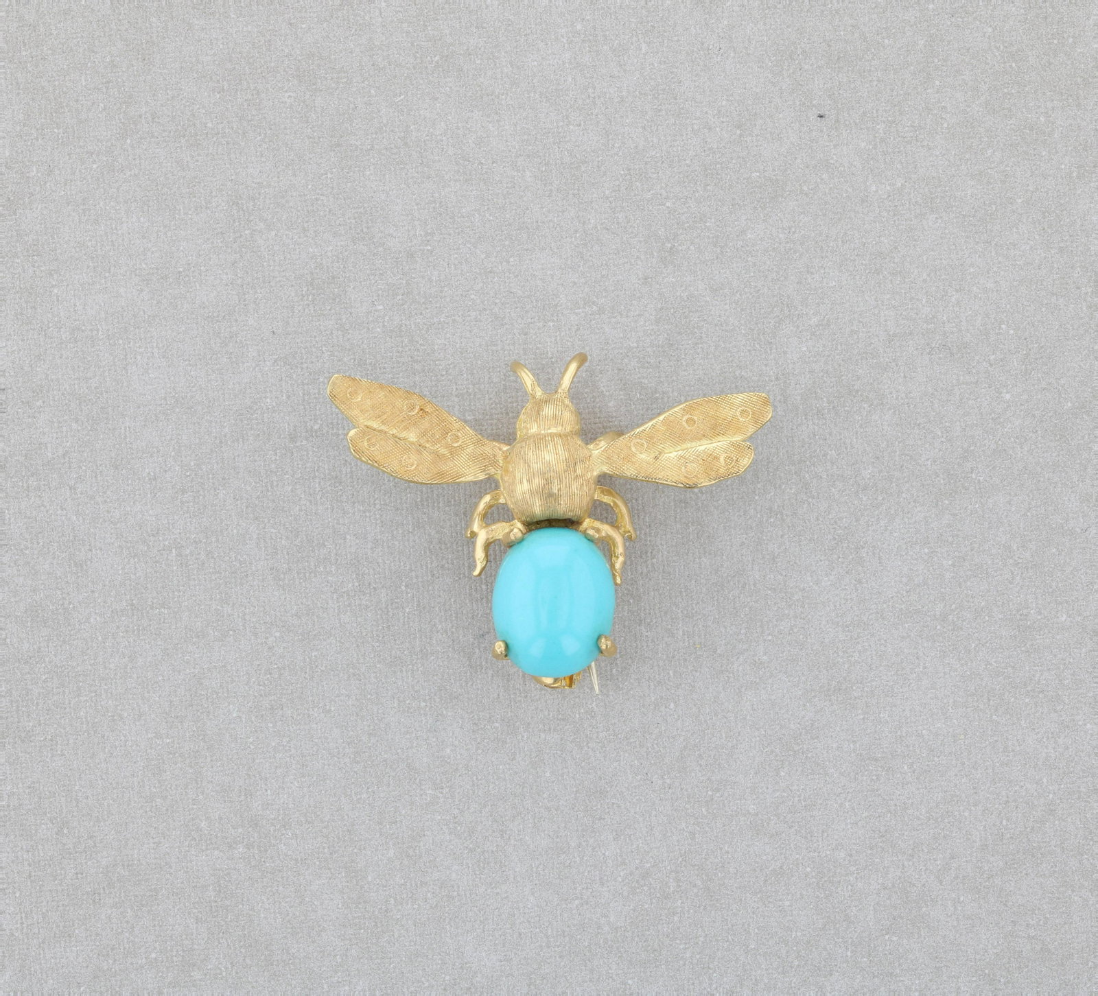 18K Turquoise Gem Belly Italian Insect Brooch: Signed 18K Turquoise 8mm x 9mm gem belly Italian gold insect brooch , 2.3 Dwt.