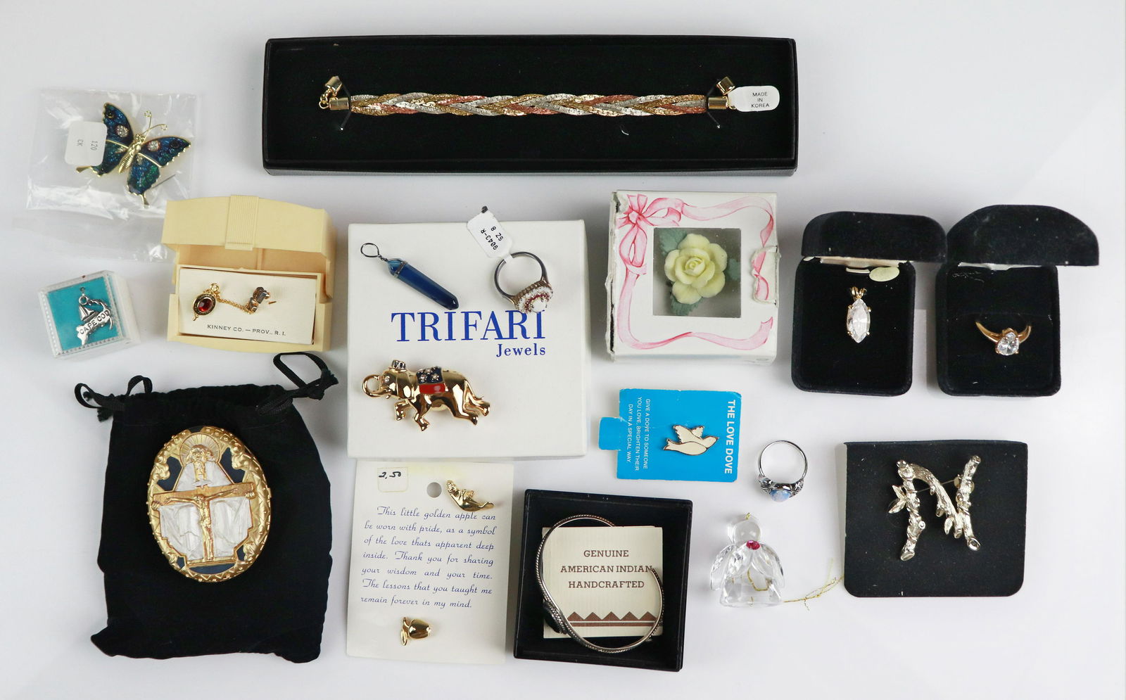 Boxed Jewelry Lot (1 of 1)