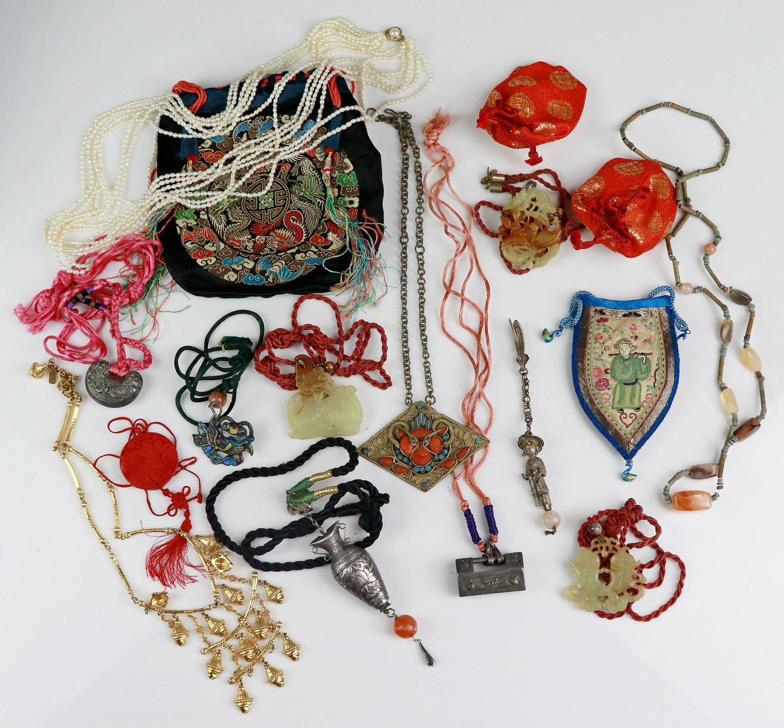 Vintage Chinese Jewery Lot (1 of 1)
