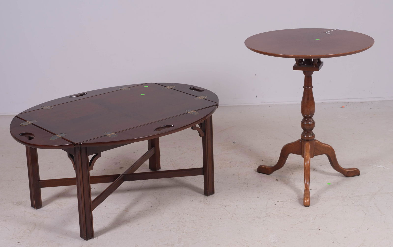 Chinese Chippendale style butler's coffee table: Chinese Chippendale style butler's coffee table, along with Bombay Co mahogany candle stand, largest 18" h x 39" w