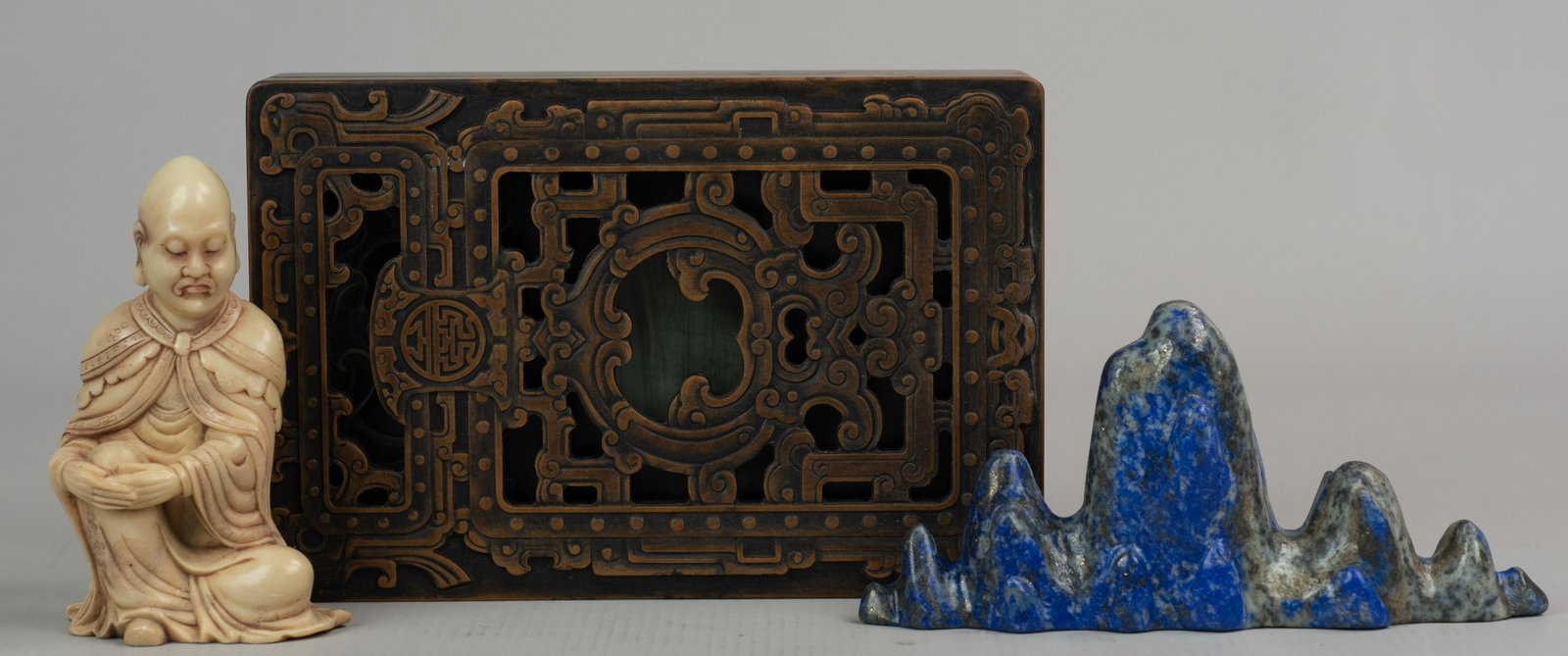 (3) Chinese scholar's items: (3) Chinese scholar's items c/o lapis brush rest, ink stone in hardstone box, and carved Shushan figure, largest 4" h