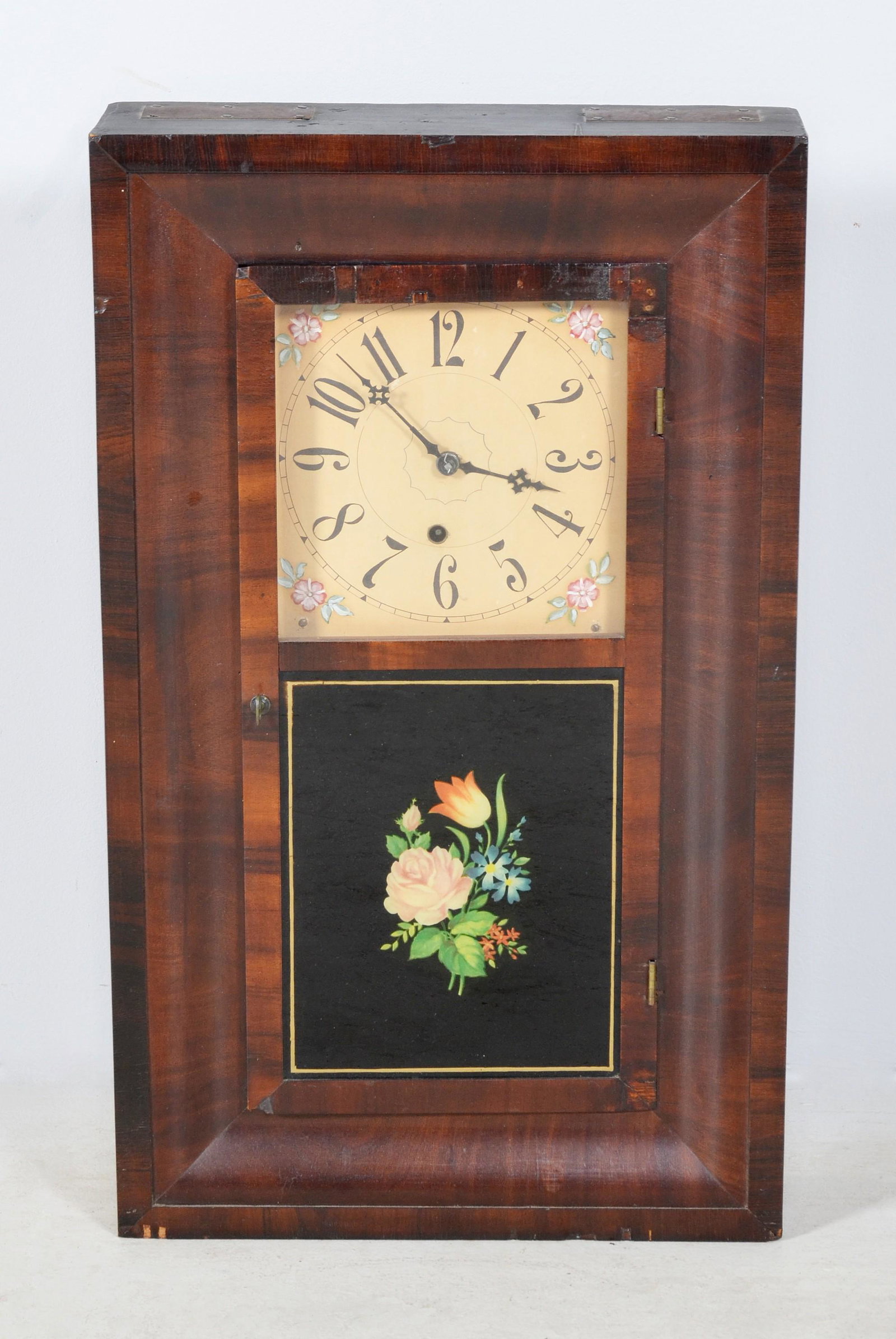 Mahogany New Haven OG Box Clock: Mahogany New Haven OG box clock, time only, 26" h