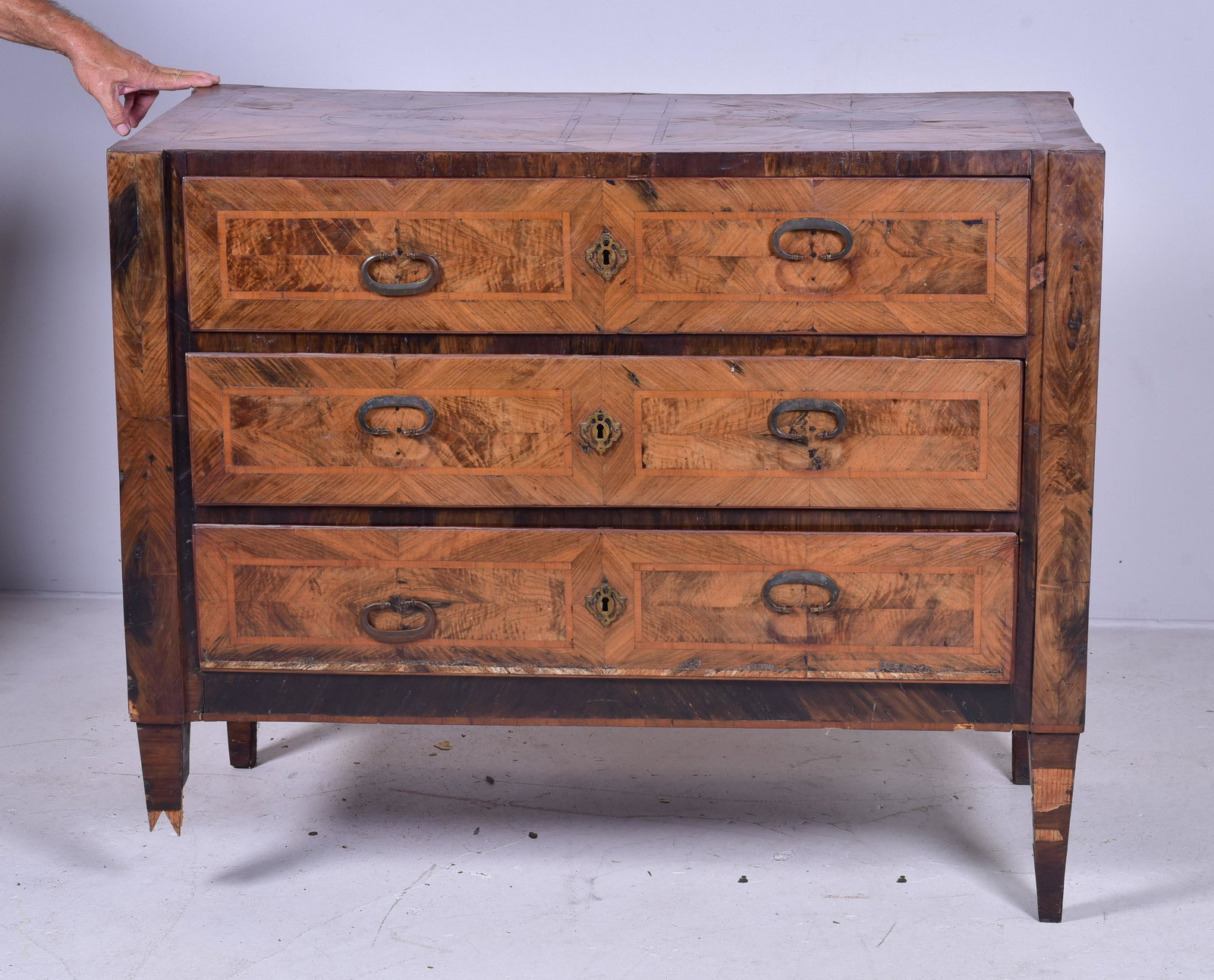 18th c burl walnut Italian 3 drawer commode: 18th c burl walnut Italian 3 drawer commode, repairs to legs, extensive veneer losses, 46-1/2" w x 38" h