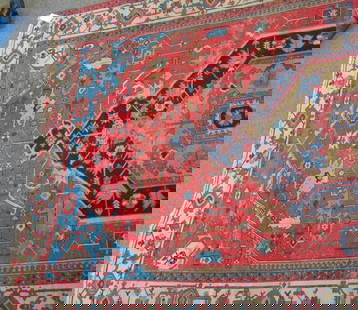 24: 9.5 x 15.4 Heriz: 9.5 x 15.4 Heriz, guard border missing at ends, some even wear through field